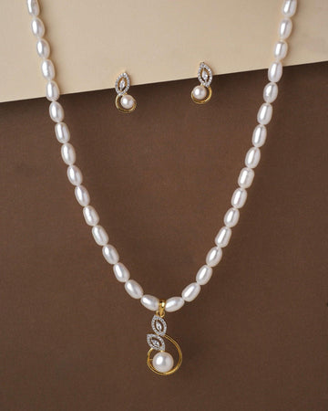 Modernity Perna  Necklace Set - Chandrani Pearls