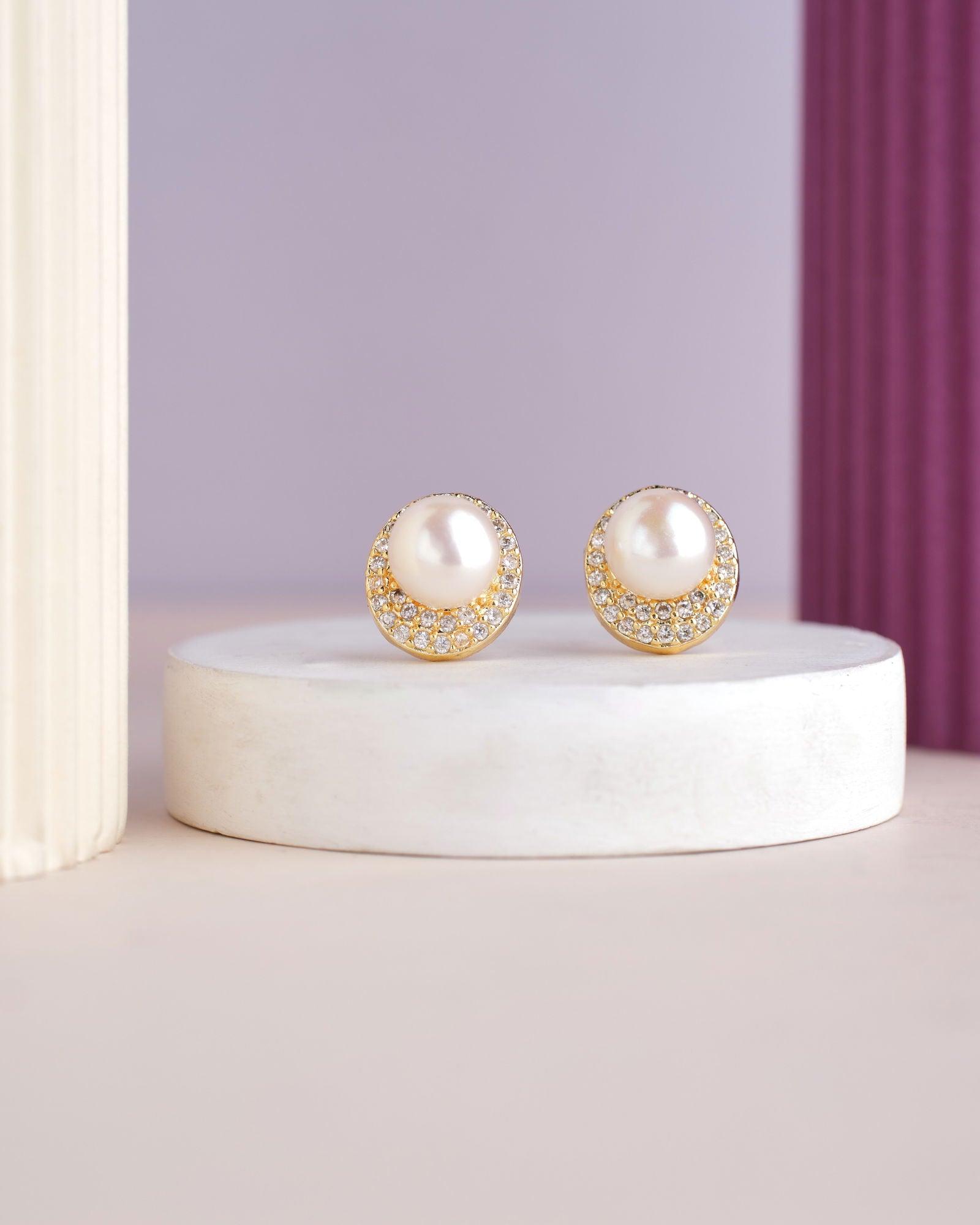 Oval Pearl Stud Earring - Chandrani Pearls