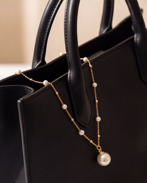 Luminous Pearl Pendant Chain Necklace
