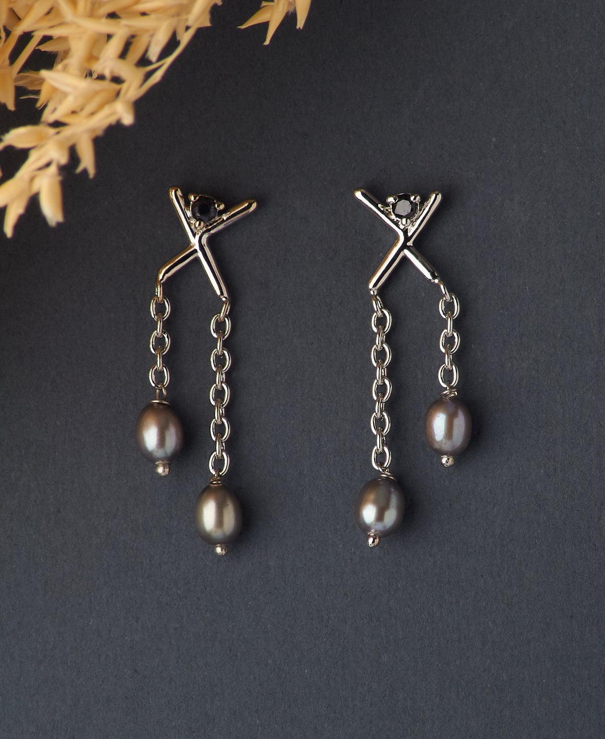 Pretty Black Hanging Earring - Chandrani Pearls