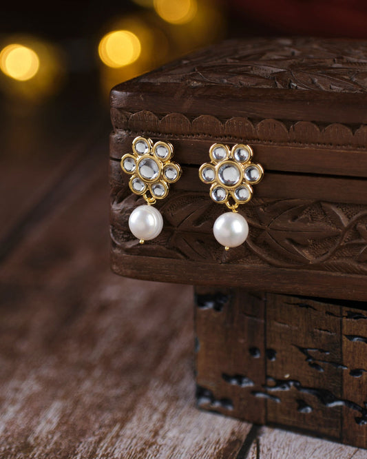 Pretty Flory Earrings - Chandrani Pearls