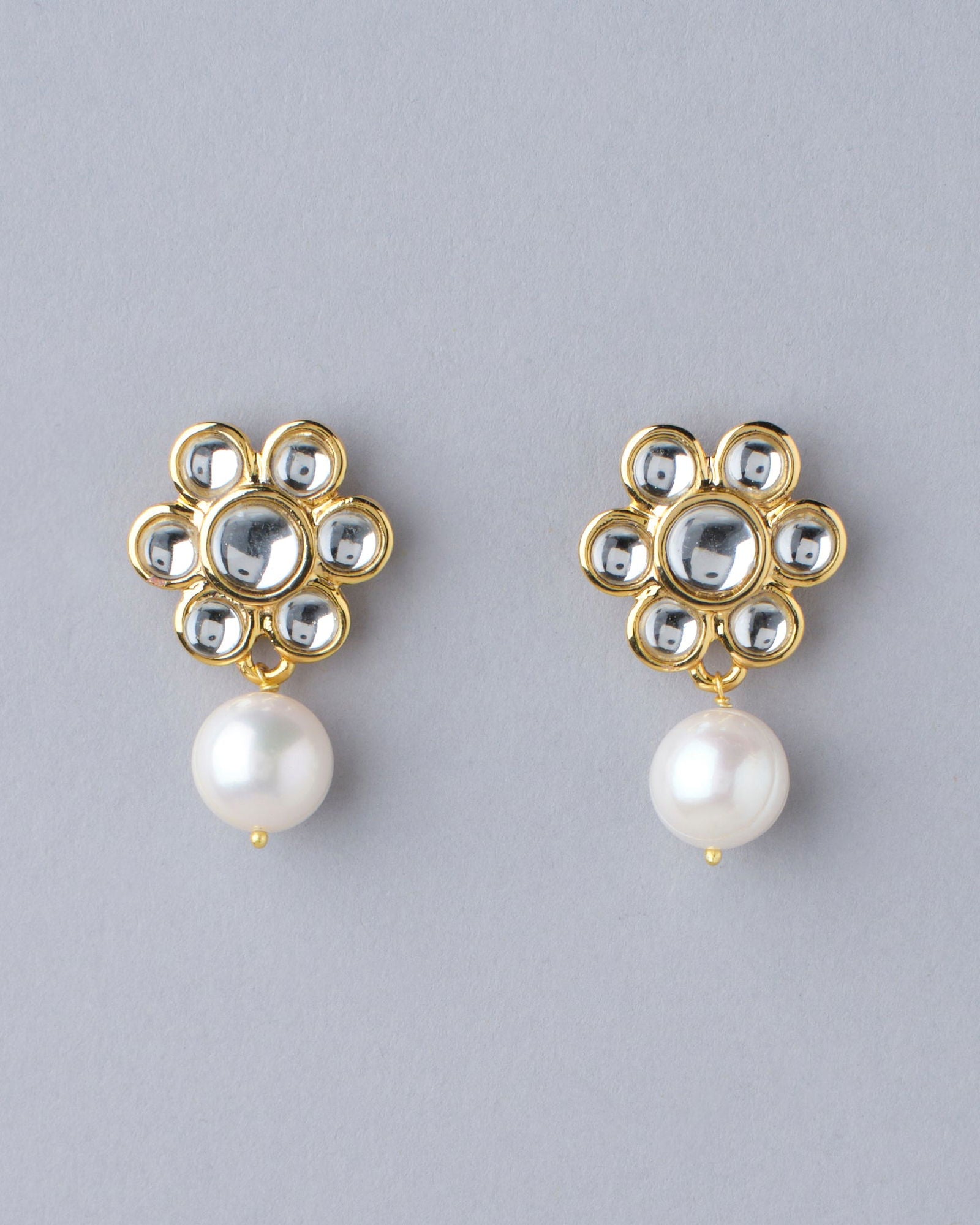 Pretty Flory Earrings - Chandrani Pearls