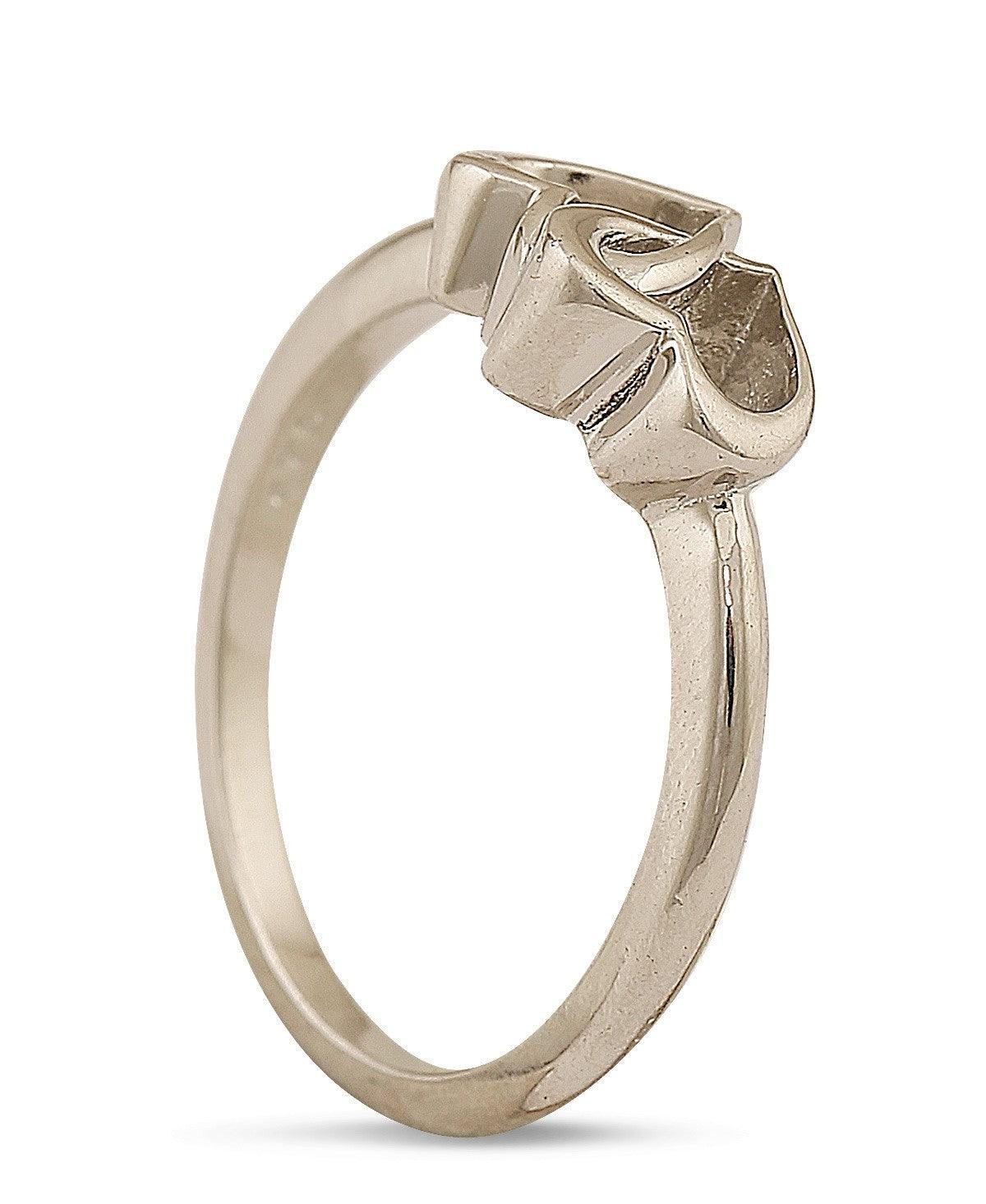 Pretty Heart shape Silver Ring - Chandrani Pearls