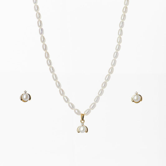 Pretty Pearl Necklace Set - Chandrani Pearls