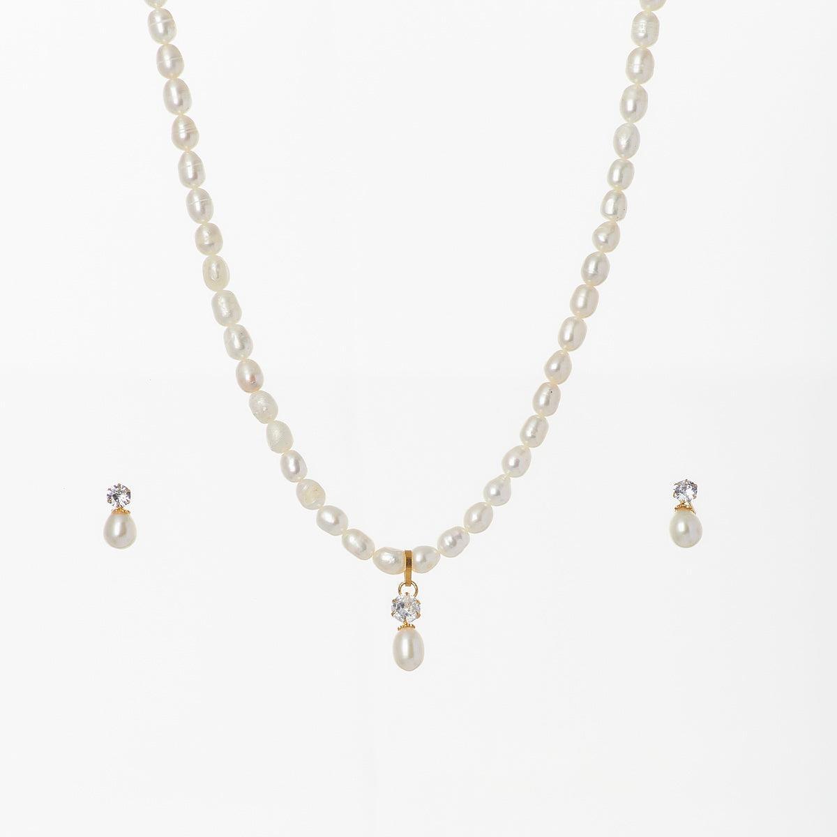 Pretty Pearl Necklace Set - Chandrani Pearls