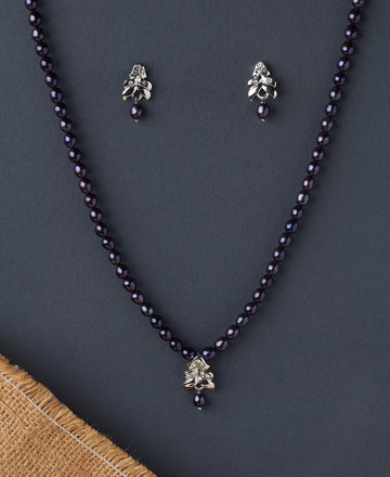 Pretty Pearl Necklace Set - Chandrani Pearls