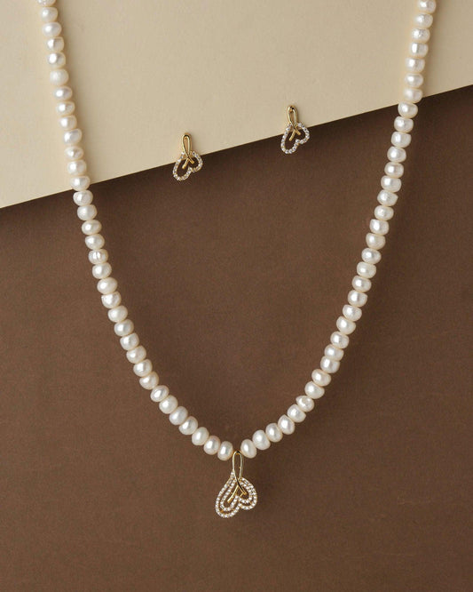 Pretty Pearl Necklace Set - Chandrani Pearls