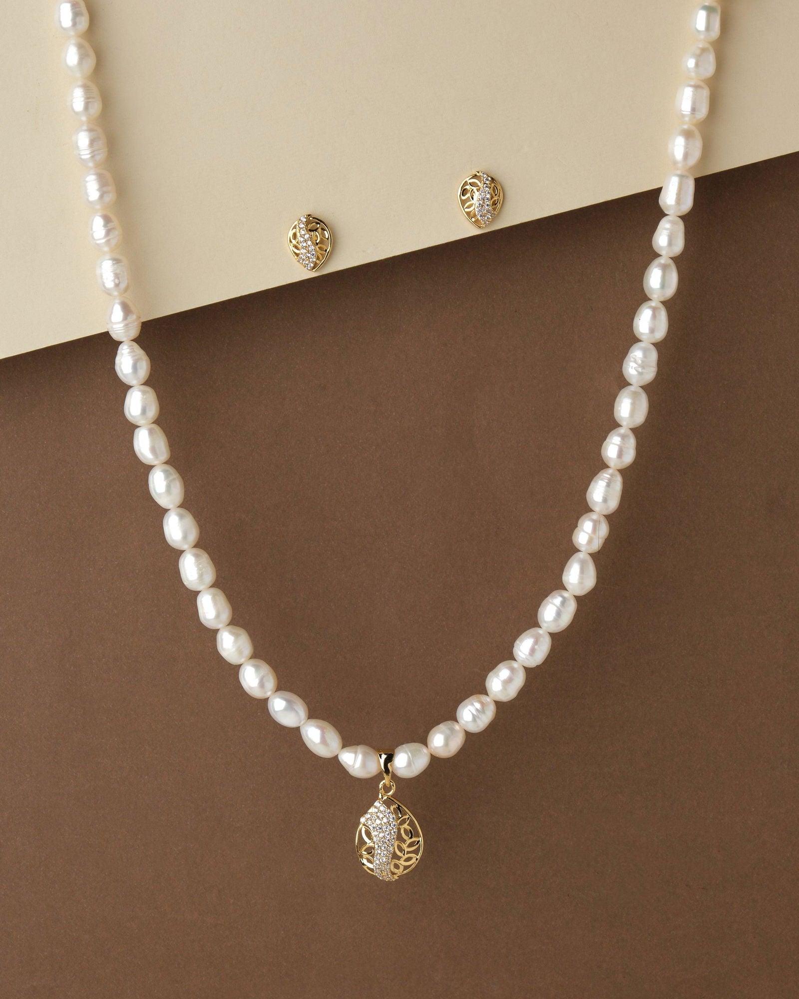 Pretty Pearl Necklace Set - Chandrani Pearls