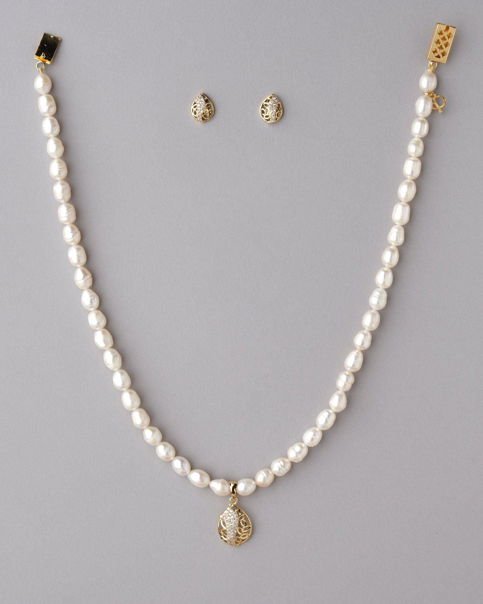 Pretty Pearl Necklace Set - Chandrani Pearls