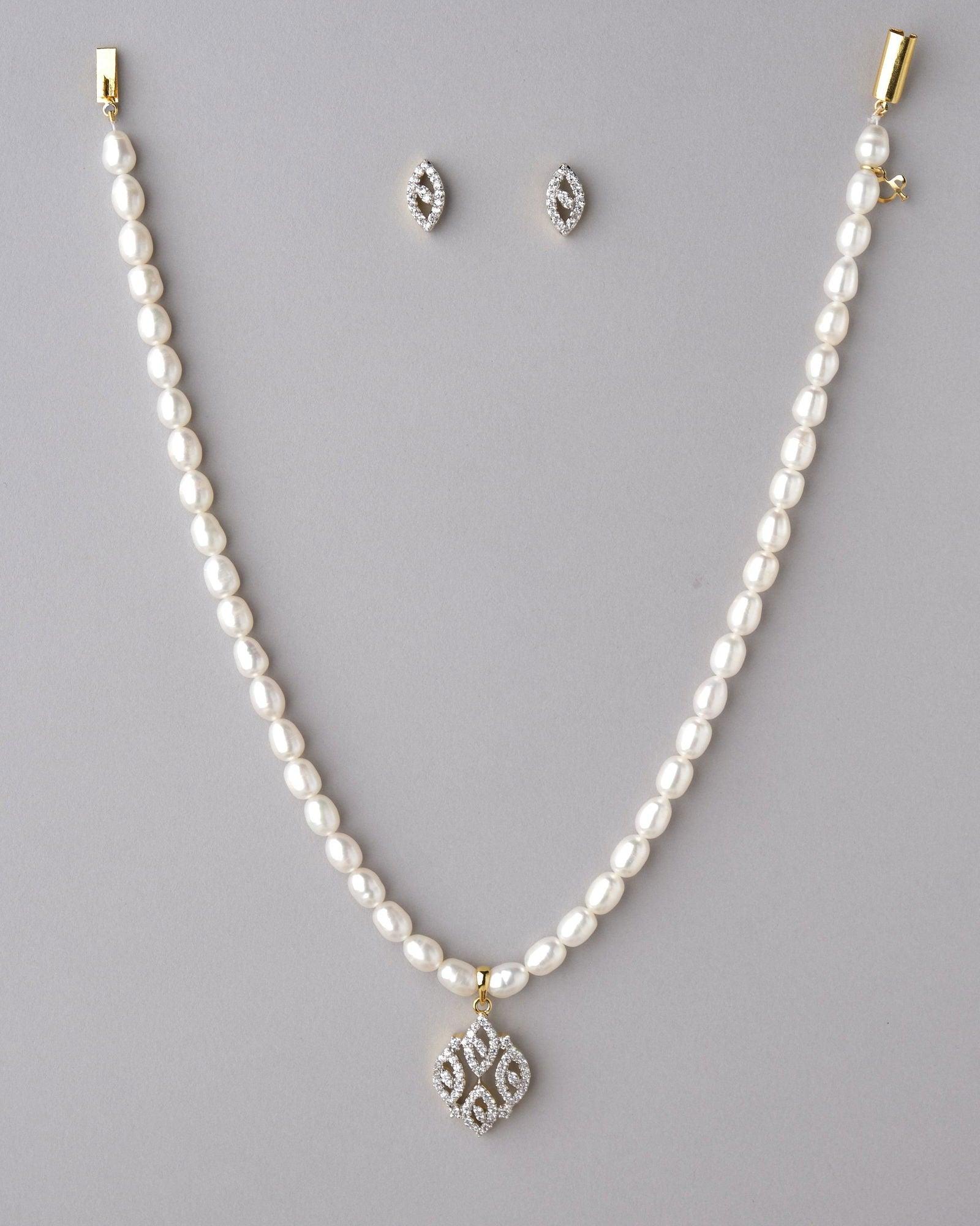 Pretty Pearl Necklace Set - Chandrani Pearls