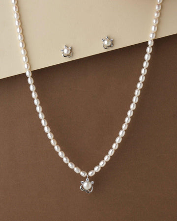 Pretty Pearl Necklace Set - Chandrani Pearls