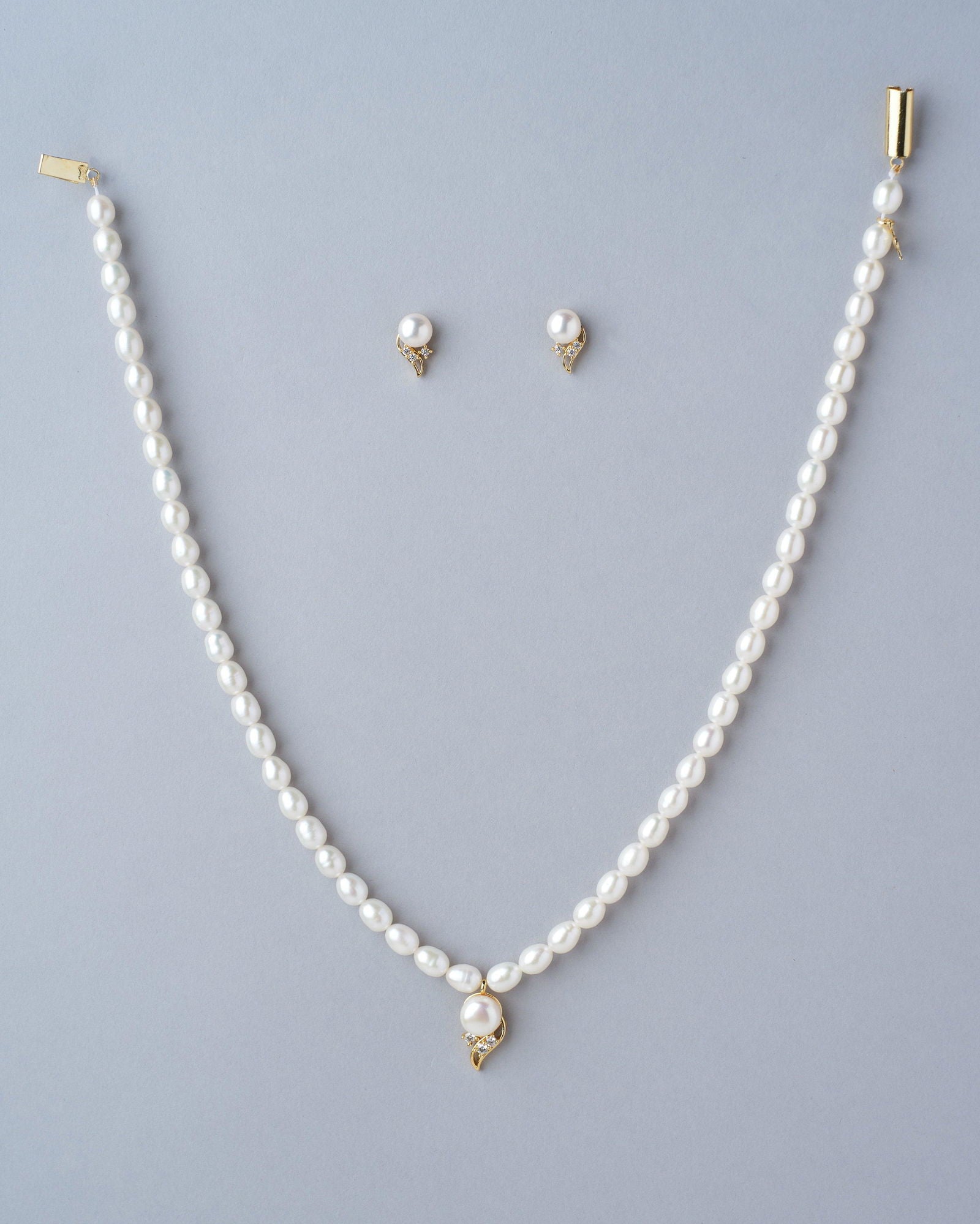 Pretty Pearl Necklace Set - Chandrani Pearls