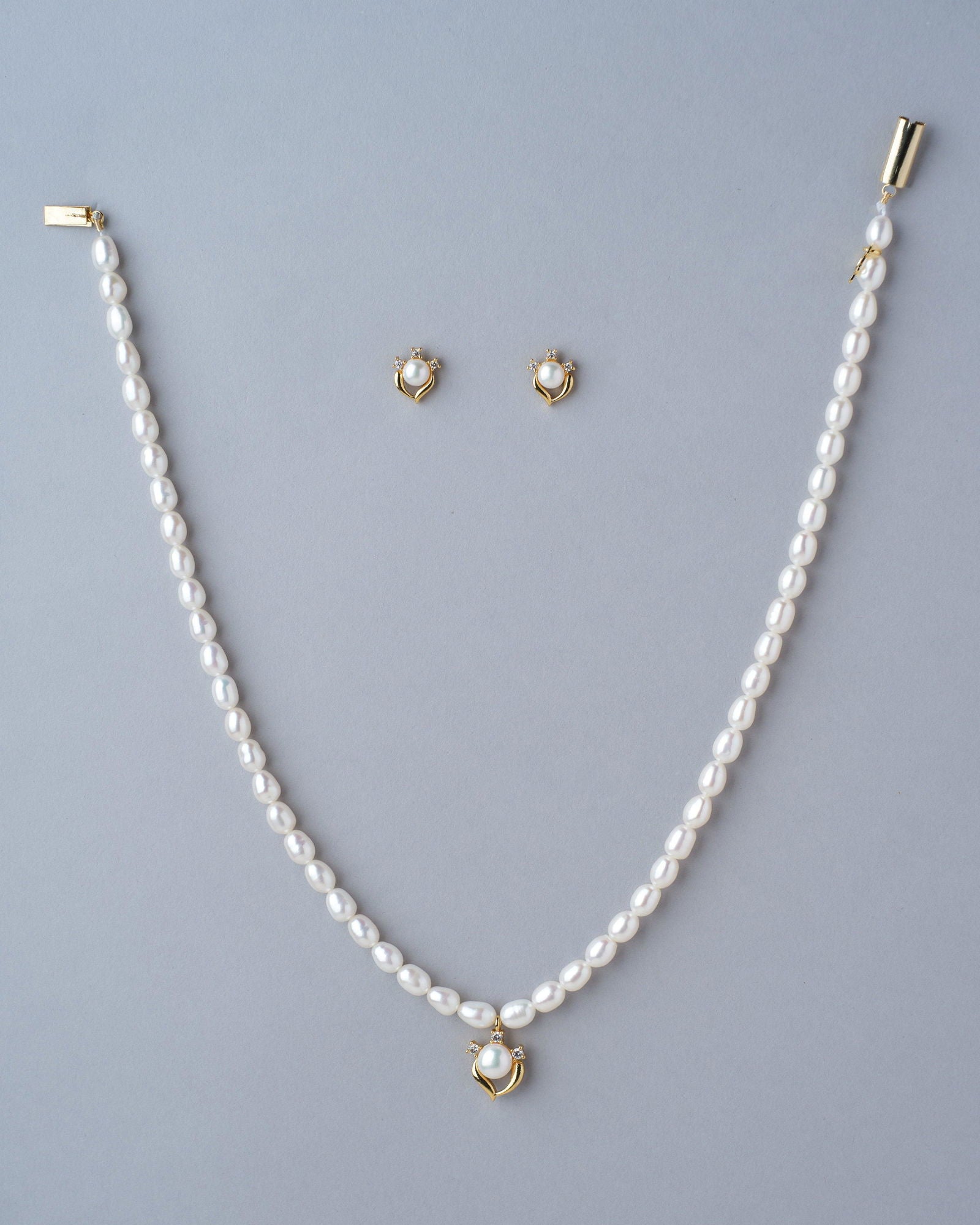 Pretty Pearl Necklace Set - Chandrani Pearls