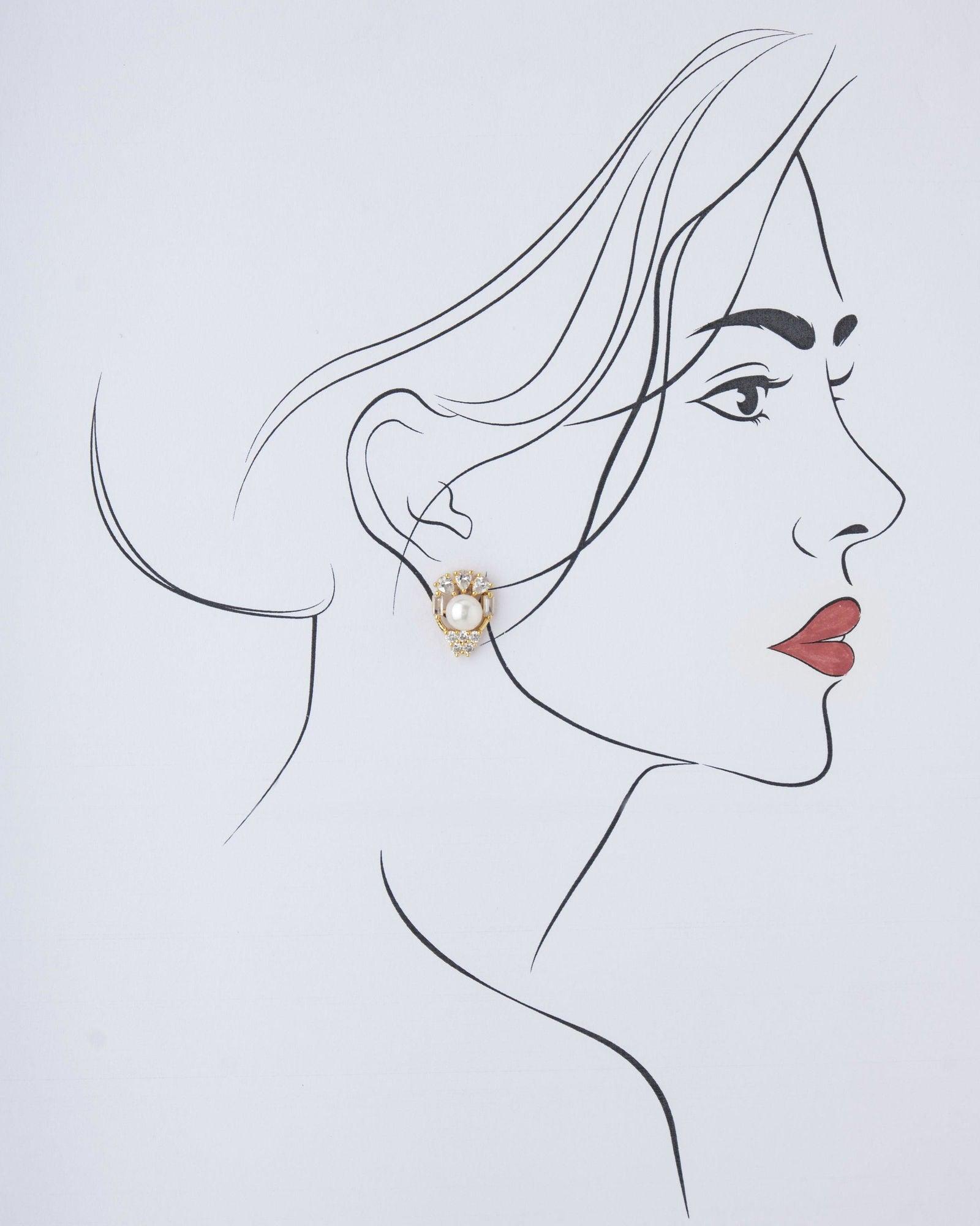 Pretty Pearl & Stone Stud Earring - Chandrani Pearls