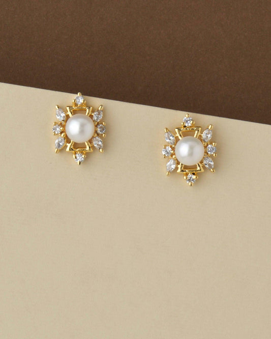 Pretty Pearl & Stone Stud Earring - Chandrani Pearls