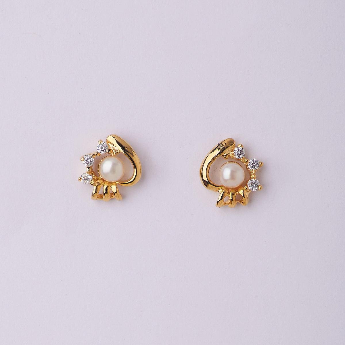 Pretty Pearl Stud Earring - Chandrani Pearls