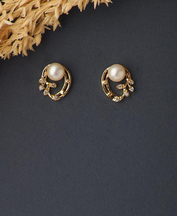 Pretty Real Pearl Stud Earring - Chandrani Pearls