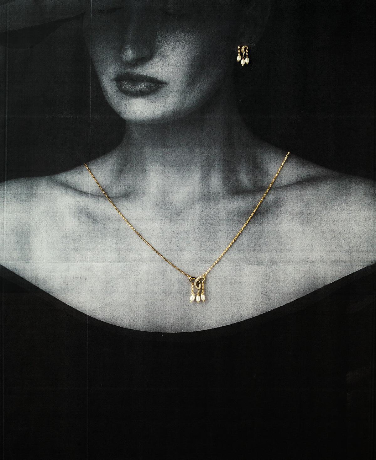 Pretty Silver Stone Studded Set - Chandrani Pearls