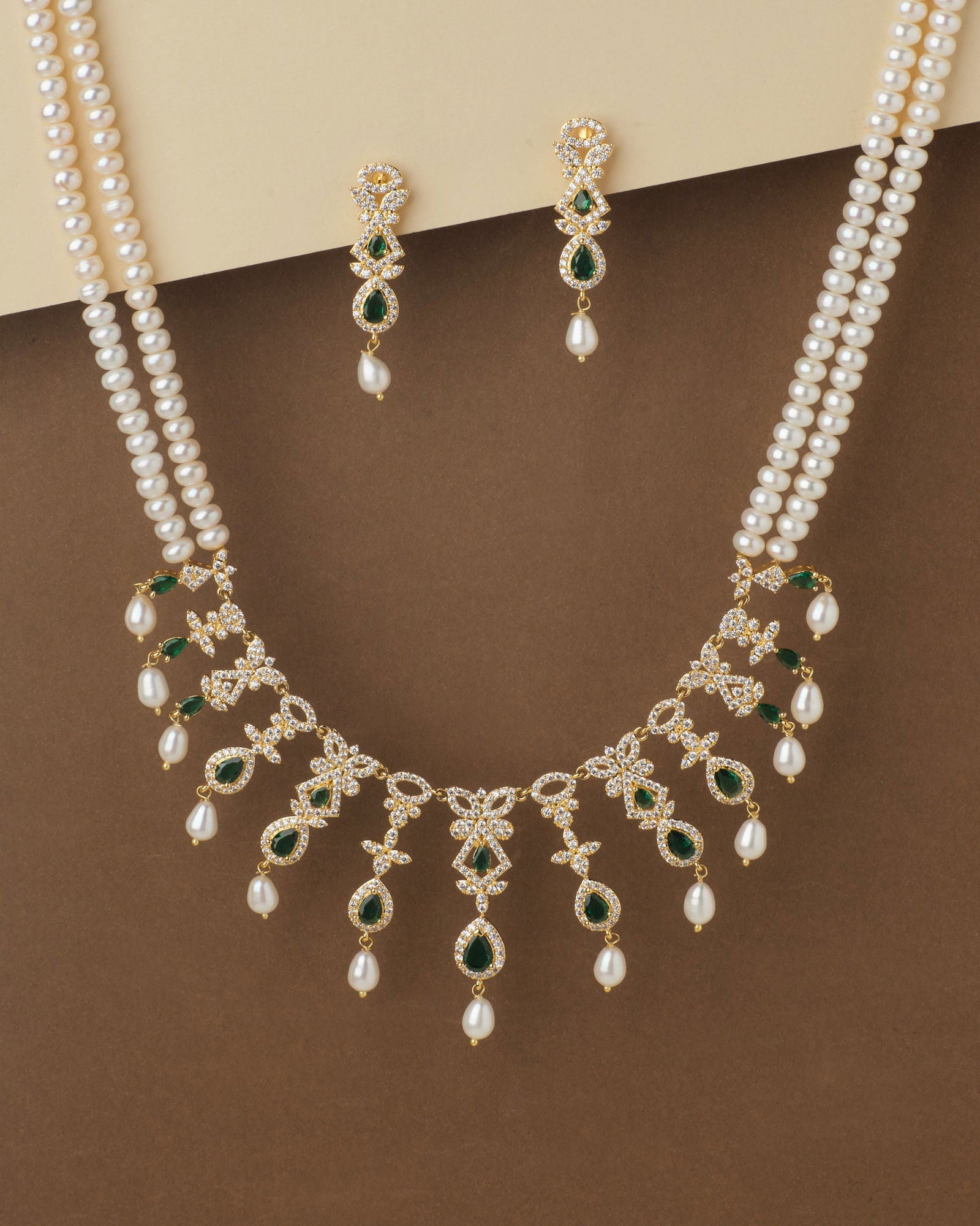 Pretty Stone And Pearl Necklace Set - Chandrani Pearls