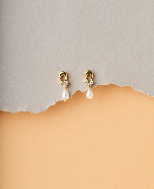 Pretty Stone Studded Earring - Chandrani Pearls