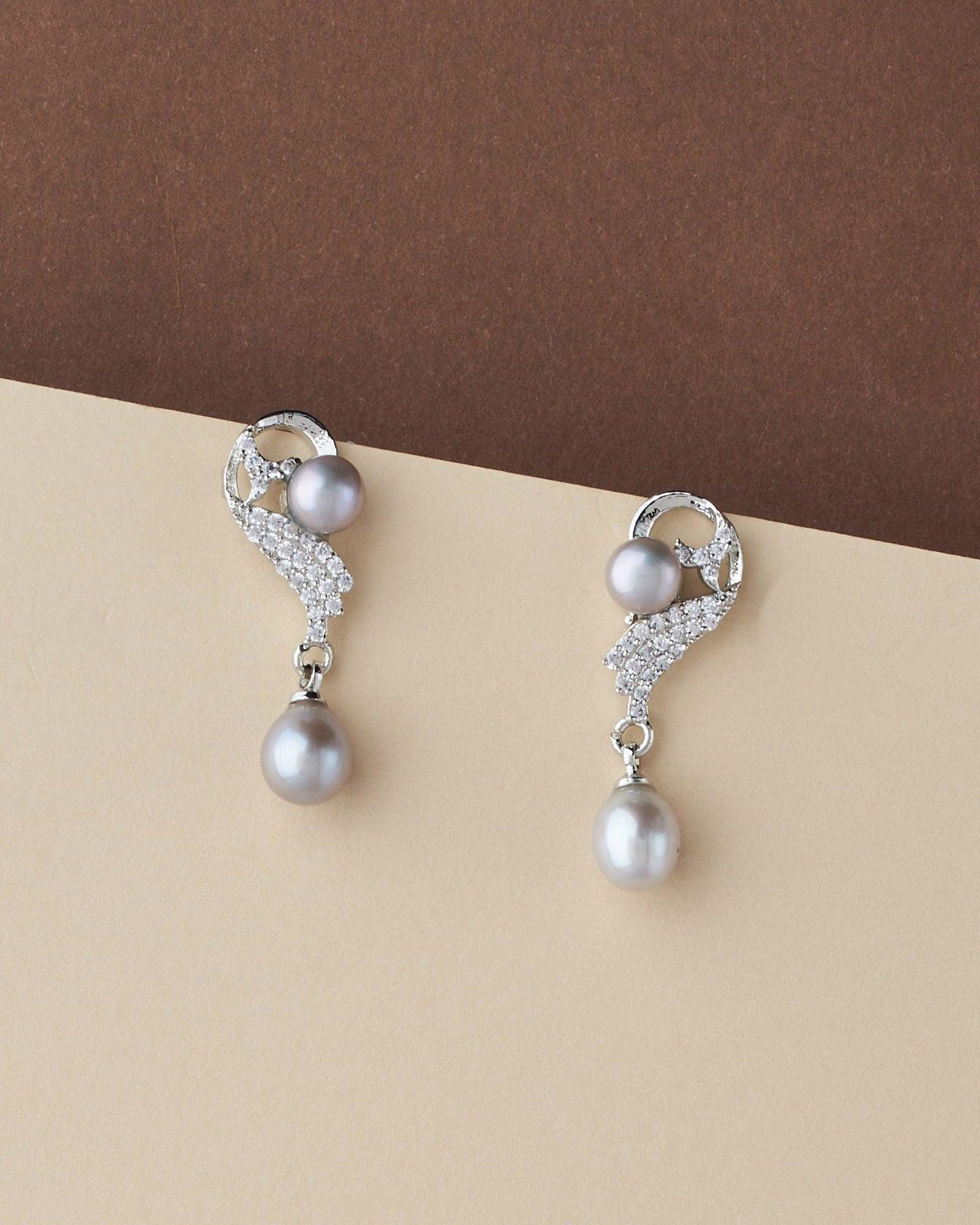 Pretty Stone Studded Pearl Earring - Chandrani Pearls