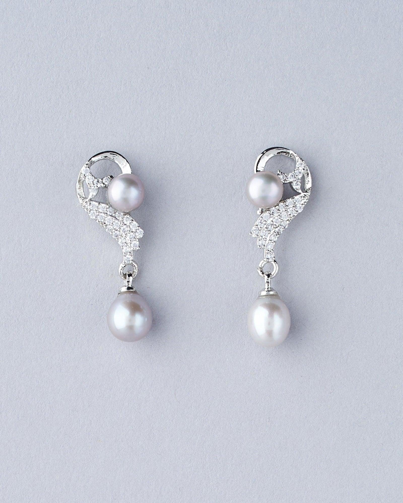 Pretty Stone Studded Pearl Earring - Chandrani Pearls