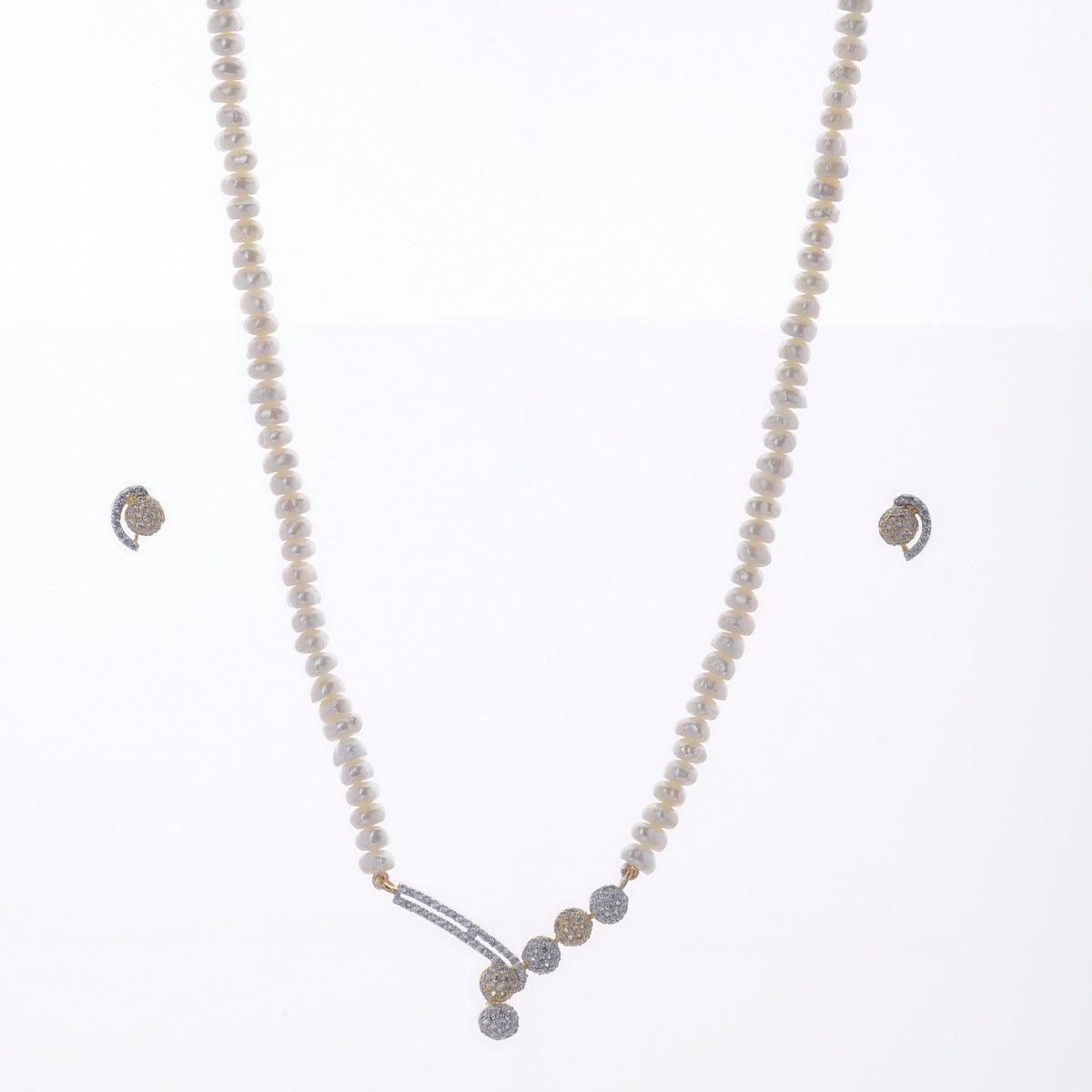 Pretty Stone Studded Pearl Necklace Set - Chandrani Pearls