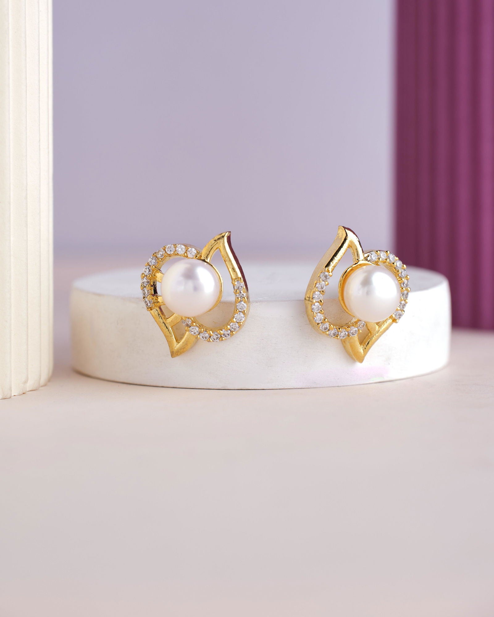 Pretty Stud Pearl Earring - Chandrani Pearls