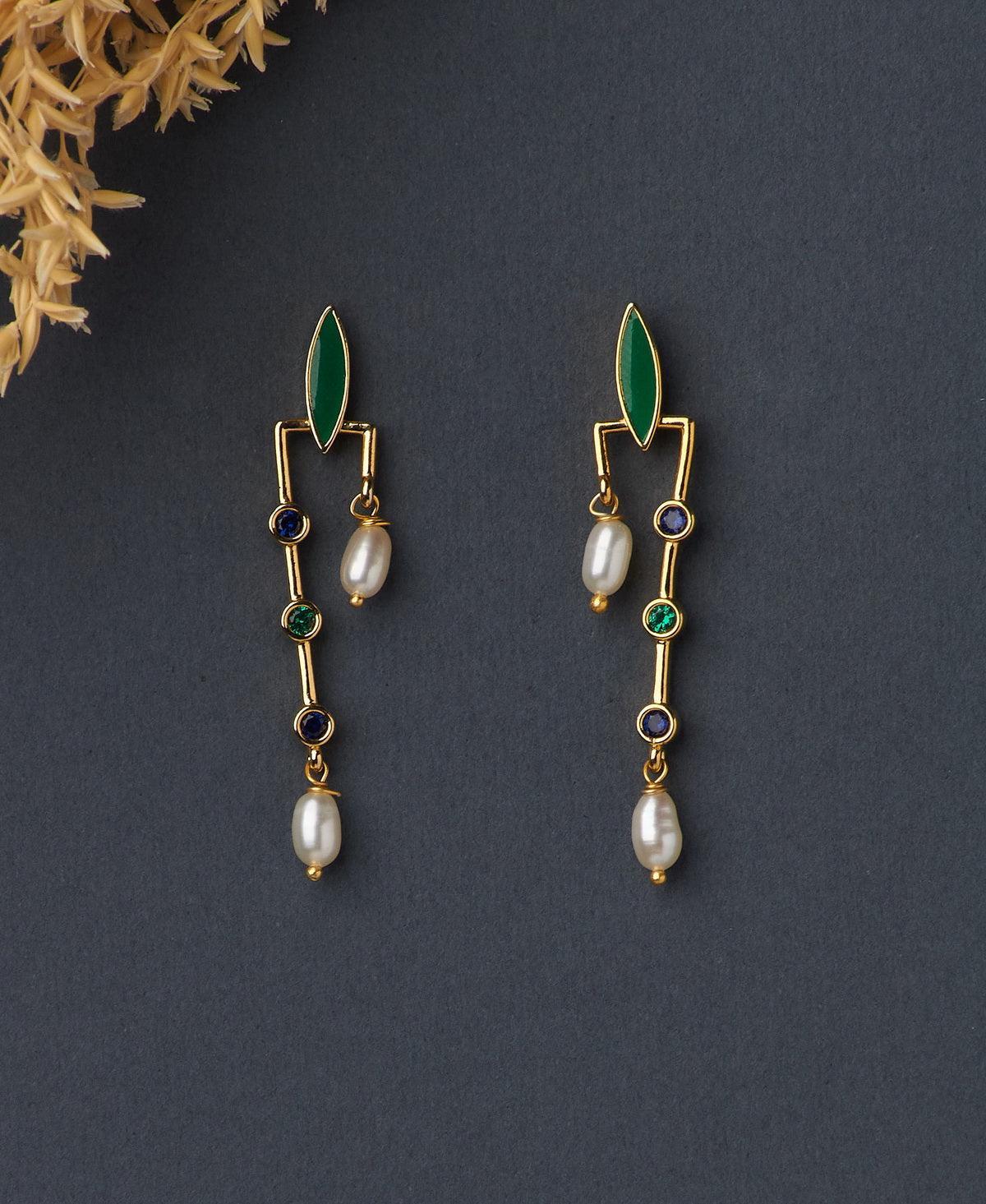 Pretty White Pearl Hang Earring - Chandrani Pearls