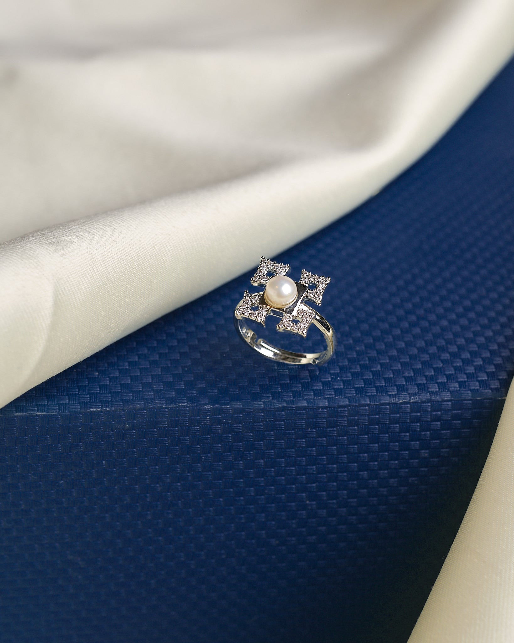Vintage-Inspired Pearl Ring