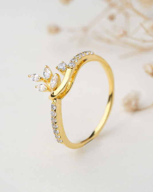 Radiance Floral 18Kt Gold & Diamond Ring - Chandrani Pearls