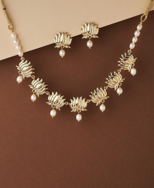 Ravishing Lotus Necklace Set - Chandrani Pearls