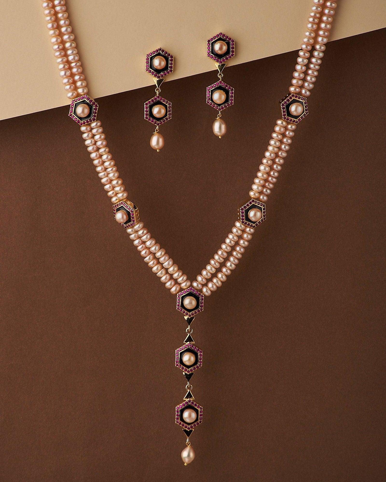 Ravishing Stone Studded Necklace Set - Chandrani Pearls