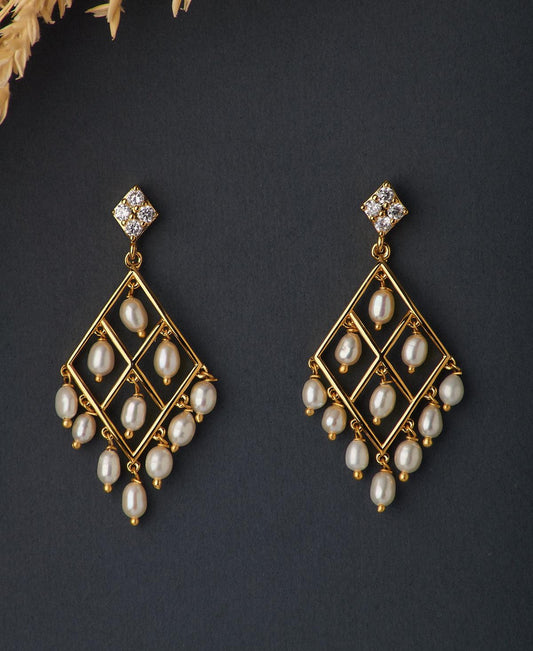 Regal Hanging Pearl Earring - Chandrani Pearls