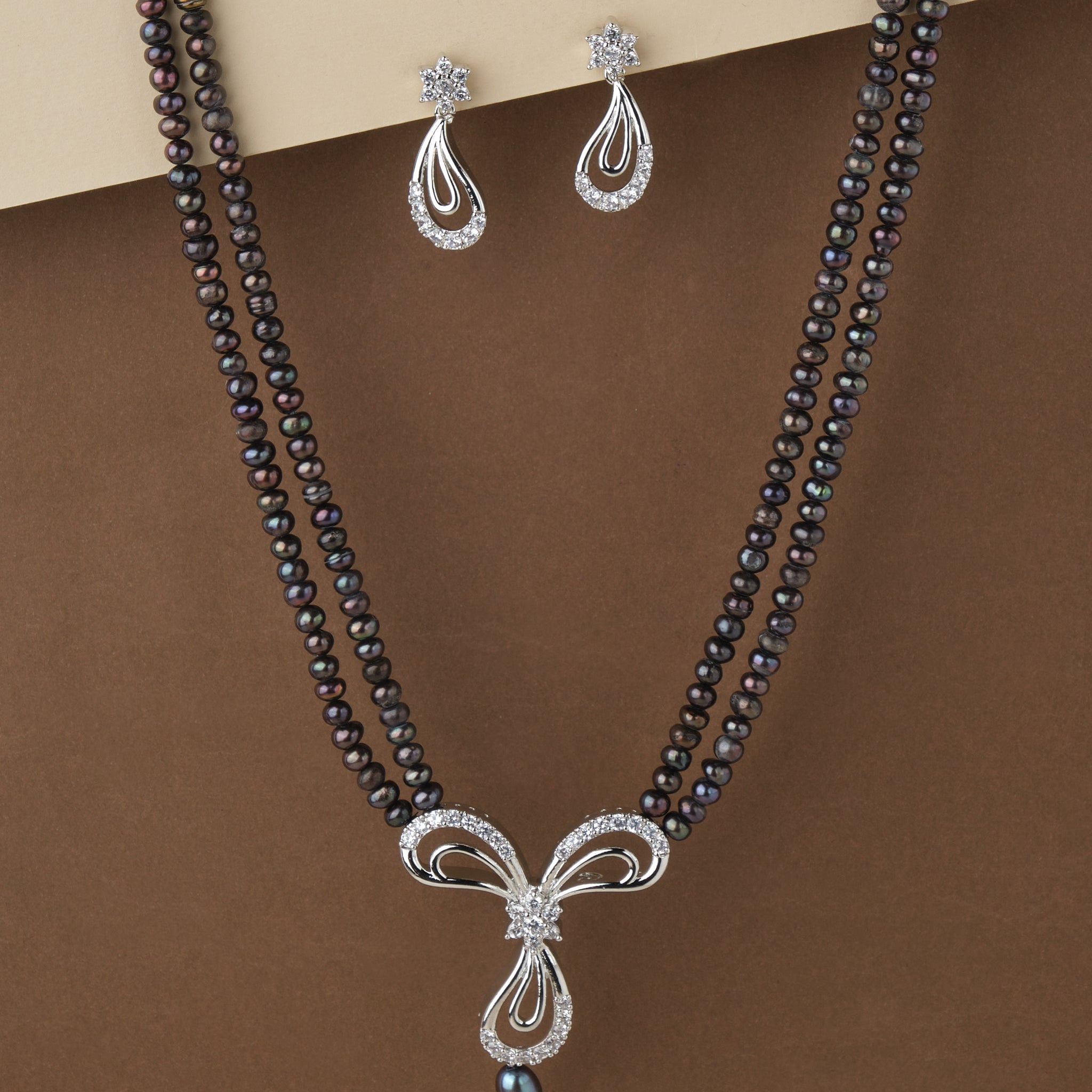 Friends Of Bride Black Pearl Necklace Set