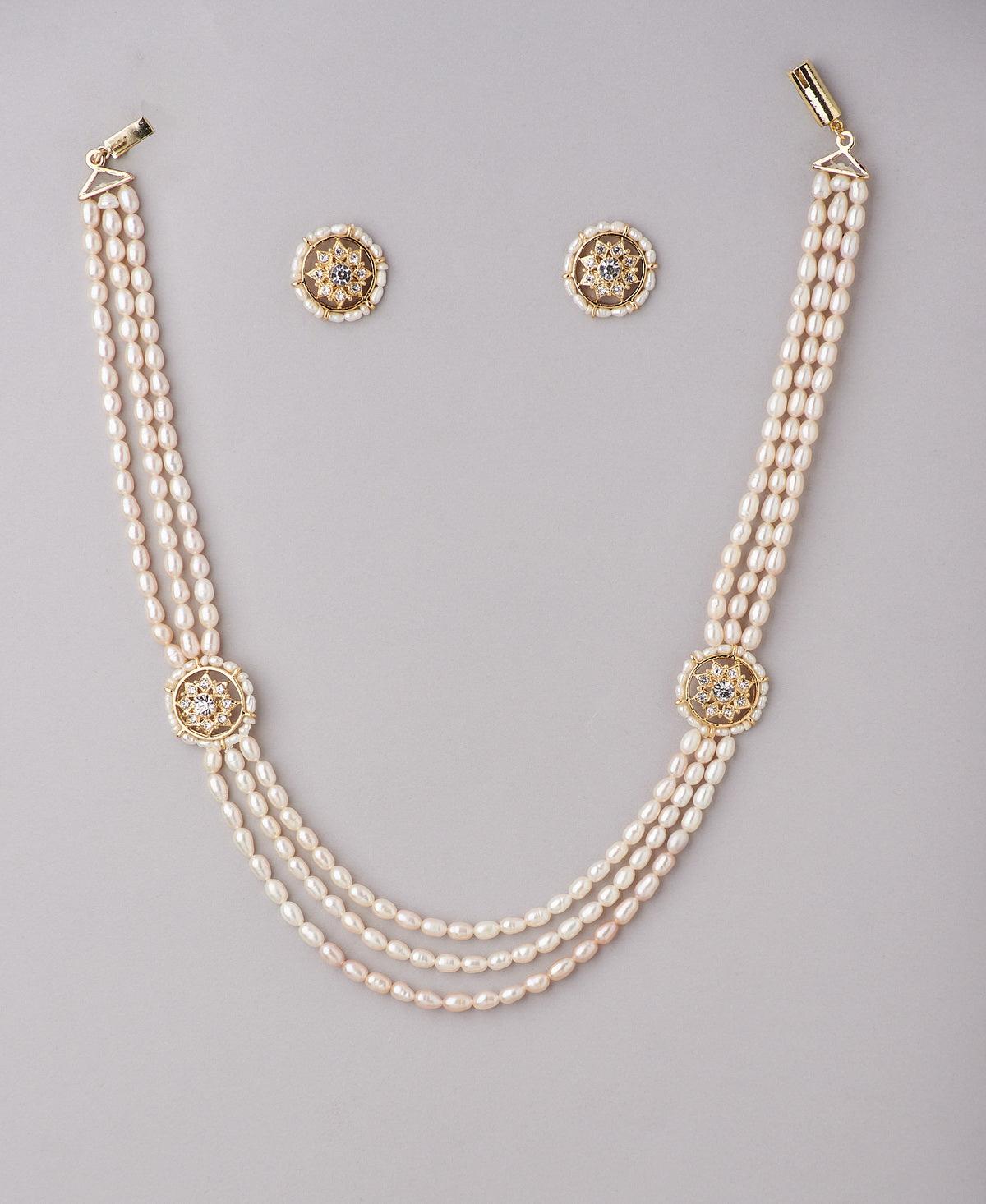 S23623 - Chandrani Pearls