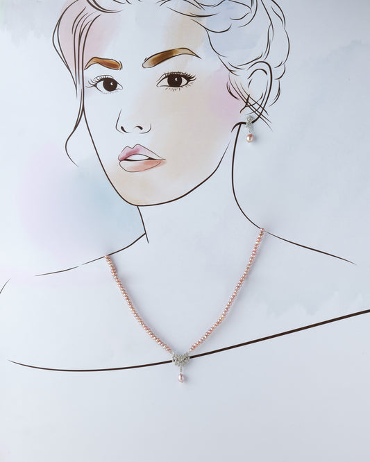 Elegant Pearl Necklace Set