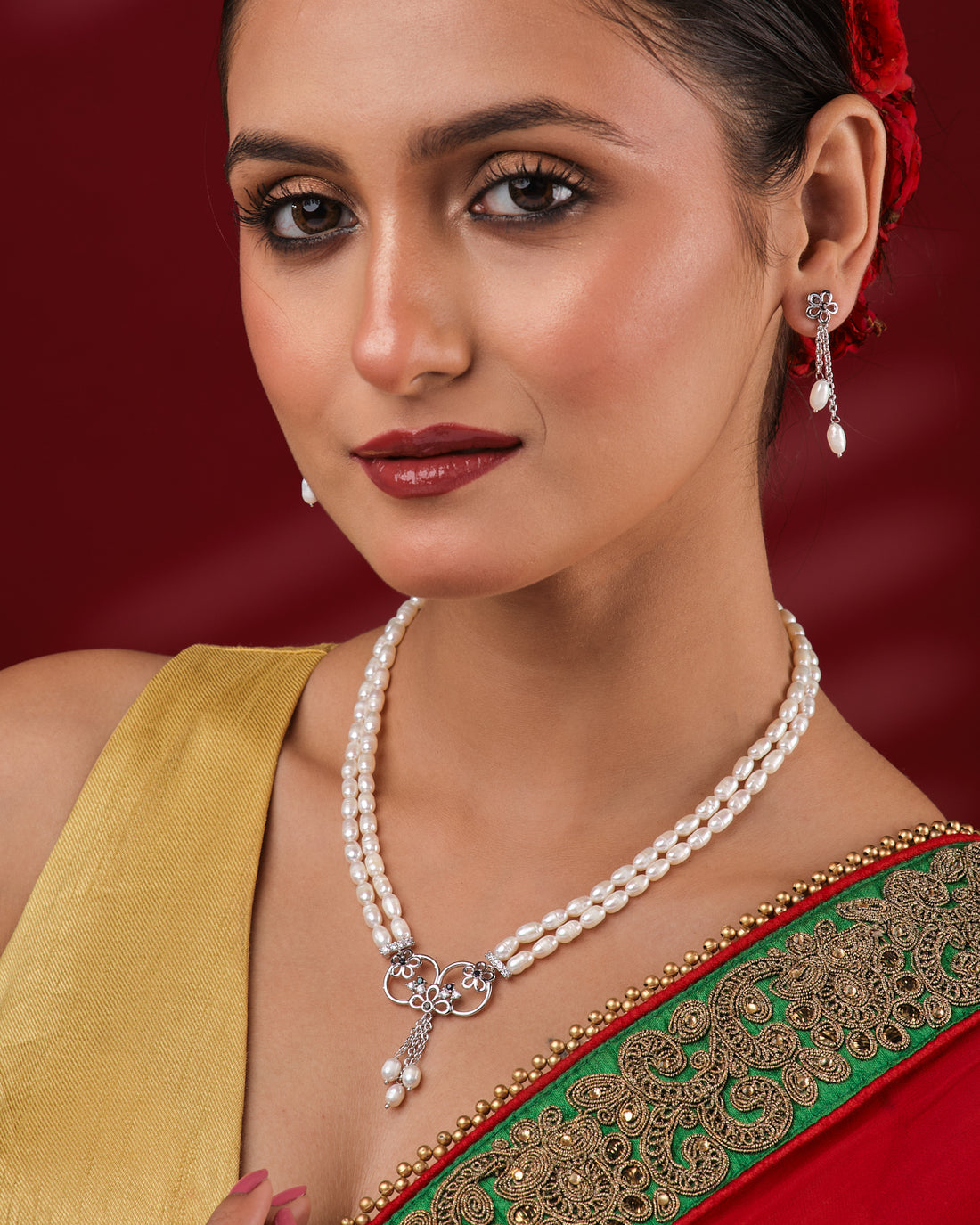 Whispers of Elegance Pearl Bridal Set