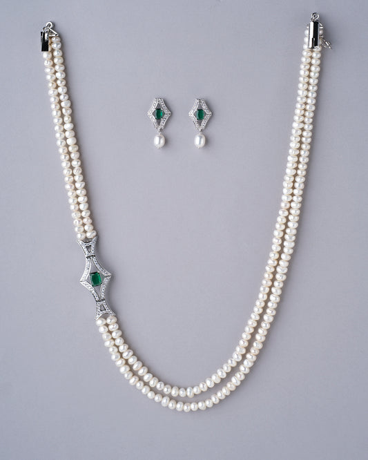 Amoha- The Mesmerising Twilight Pearl Necklace Set