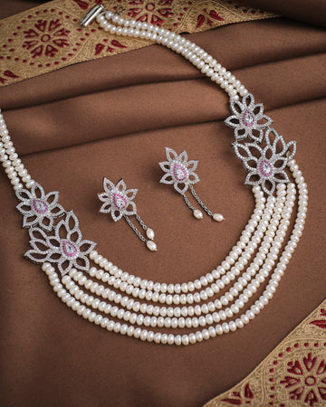 Floral Noble Pearl Drape Necklace Set