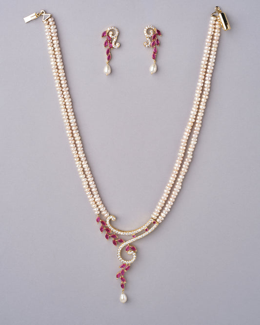 Chaandikusuma - The Royal Bloosom Pearl Necklace Set