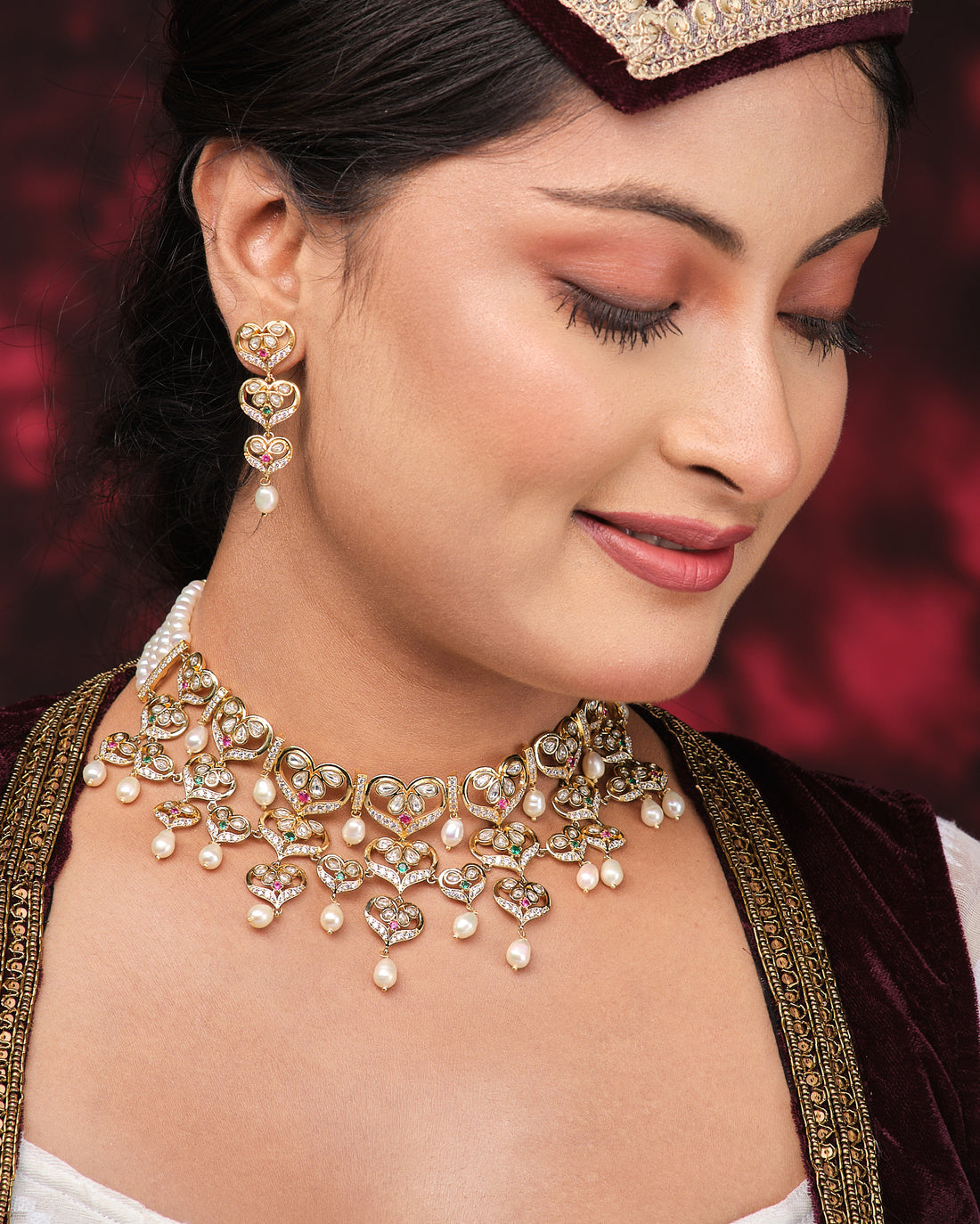 Dazzling Pearl Necklace Set