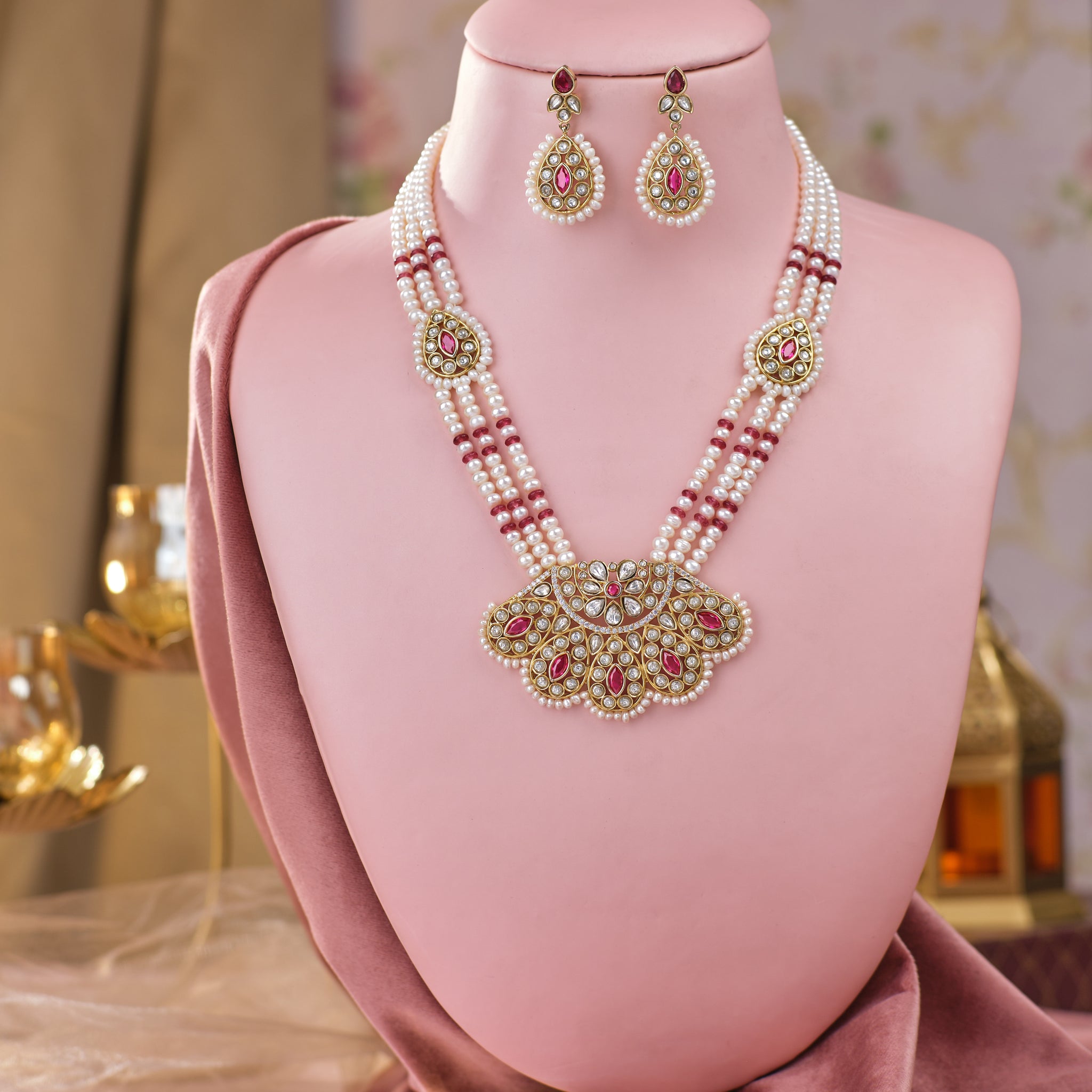 Romance in Bloom Floral Pearl Necklace Set