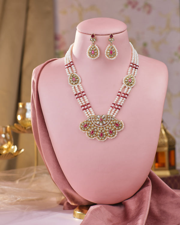 Romance in Bloom Floral Pearl Necklace Set
