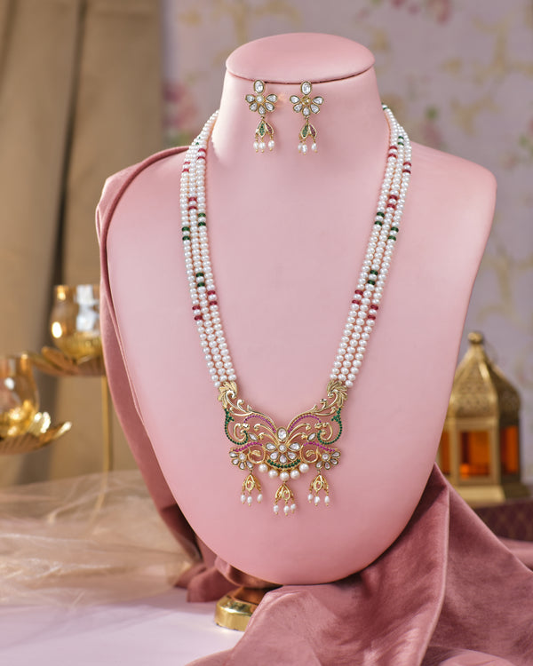 Royal Radiance Bridal Pearl & Gold Jewellery Set