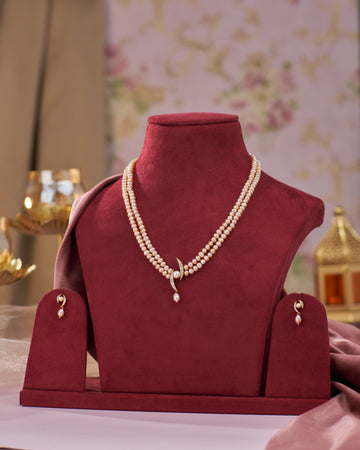 Blush Peach Bridal Pearl Necklace Set