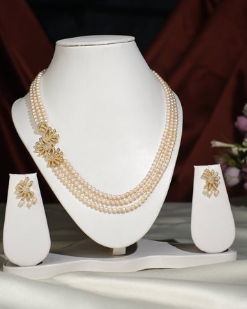 Gorgeous Side Pearl Necklace Set