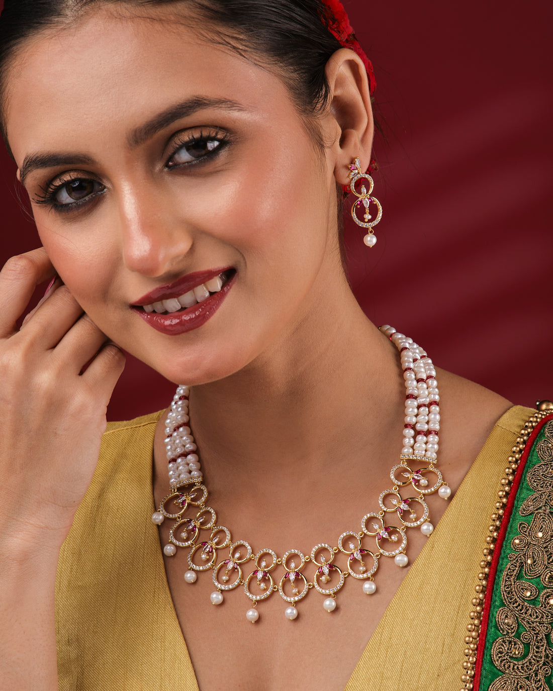 Ruby & Pearl Circle Necklace Set