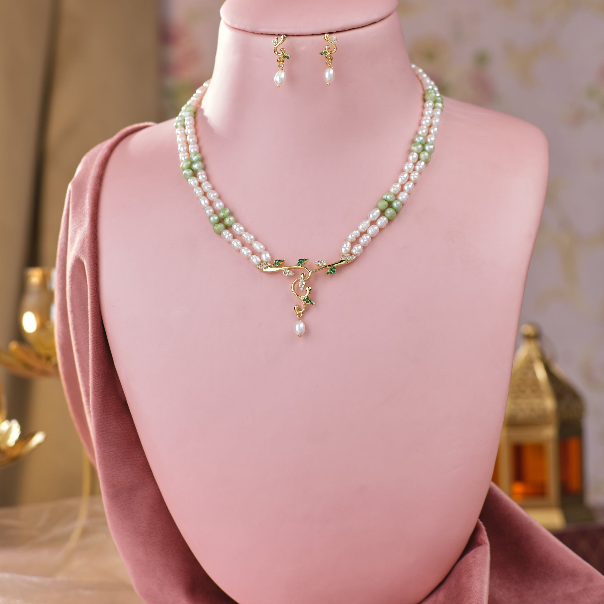 Vintage Whisper Trendy Necklace Set