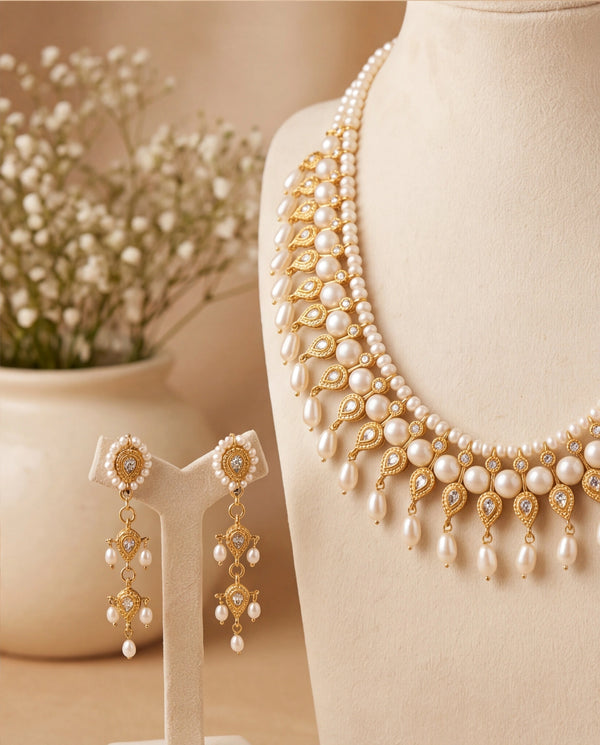 Heritage Pear-Cut Kundan & Pearl Mesh Bridal Necklace Set